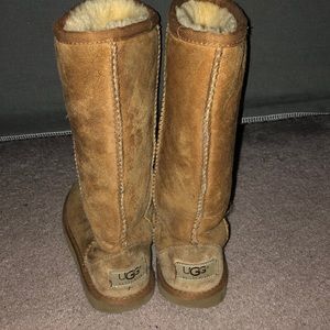 Girls ugg boots